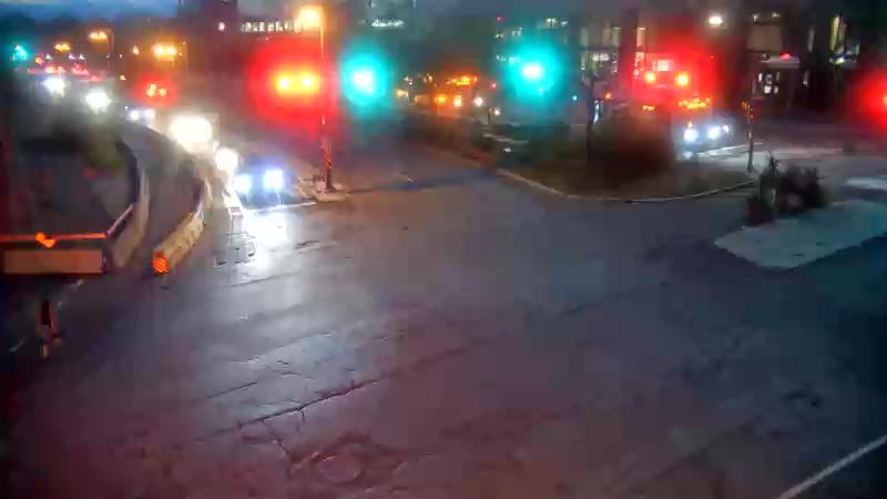 Traffic camera image at 2025-08-25 00:30:13