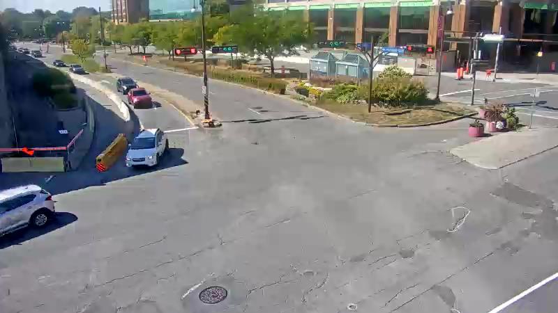 Traffic camera image at 2025-09-14 18:20:11