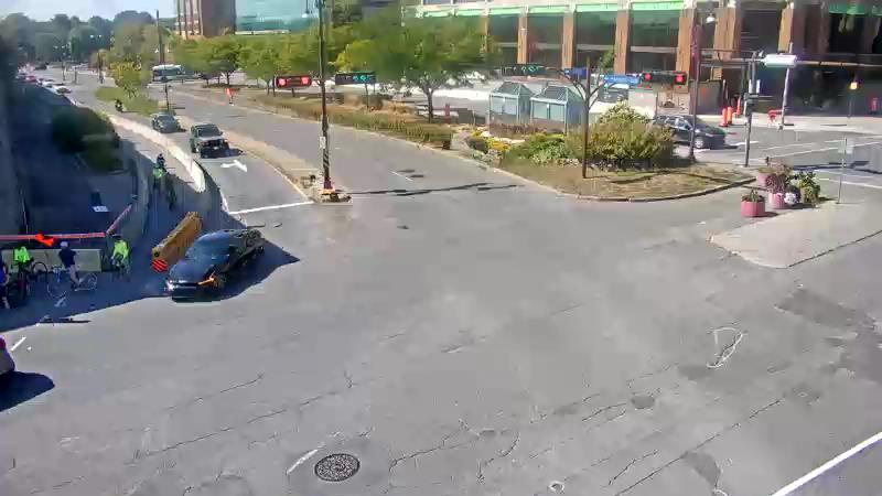 Traffic camera image at 2025-09-14 18:25:12