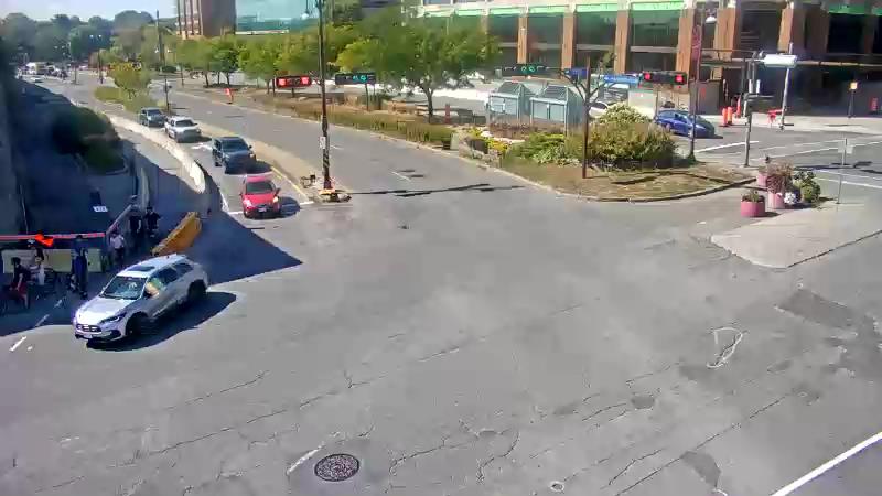 Traffic camera image at 2025-09-14 18:30:13