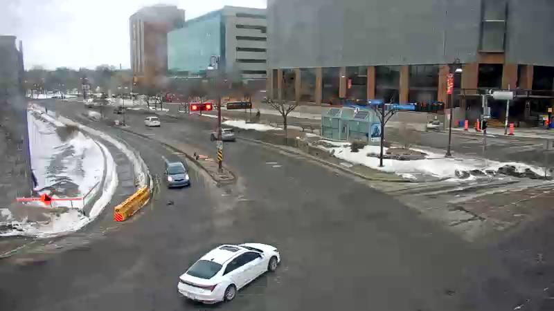 Traffic camera image at 2025-03-09 13:20:12