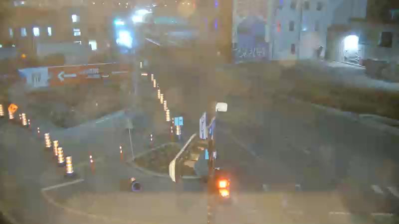 Traffic camera image at 2025-04-25 08:25:19