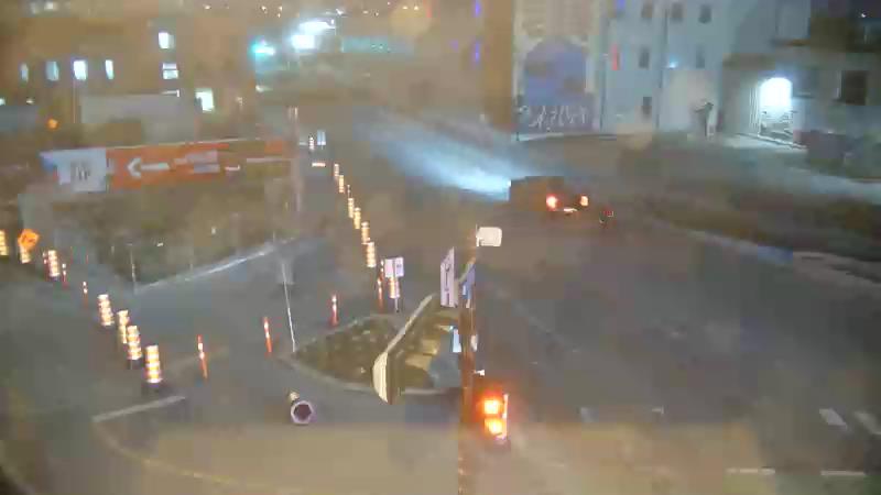 Traffic camera image at 2025-04-25 09:15:23
