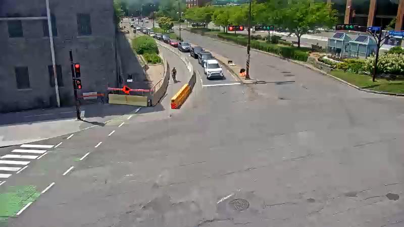 Traffic camera image at 2025-06-30 18:20:14