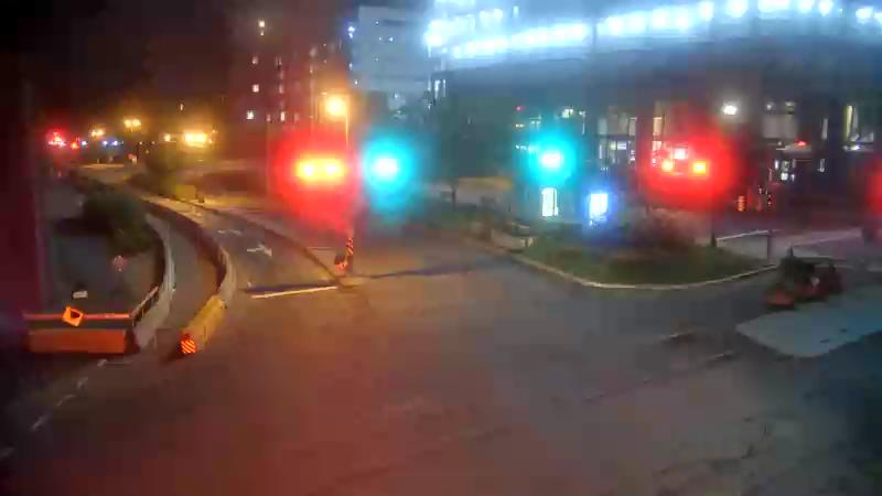 Traffic camera image at 2025-07-03 04:20:11