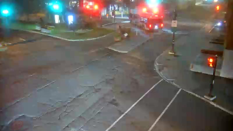 Traffic camera image at 2025-07-31 02:10:11