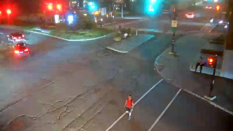 Traffic camera image at 2025-07-31 02:15:12