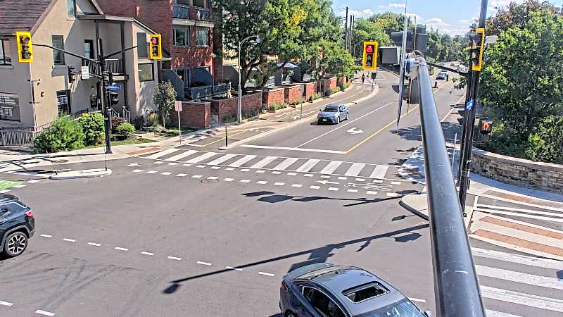 Traffic camera image at 2025-09-14 17:41:12