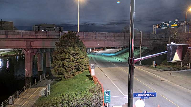 Traffic camera image at 2025-05-09 08:20:52