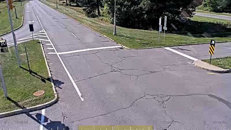 Traffic camera image at 2025-09-14 17:26:12