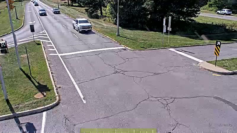 Traffic camera image at 2025-09-14 18:01:39