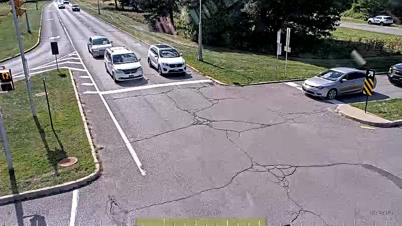 Traffic camera image at 2025-09-14 18:21:16