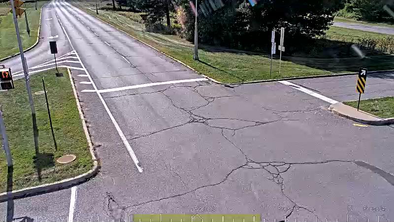 Traffic camera image at 2025-09-14 18:36:18