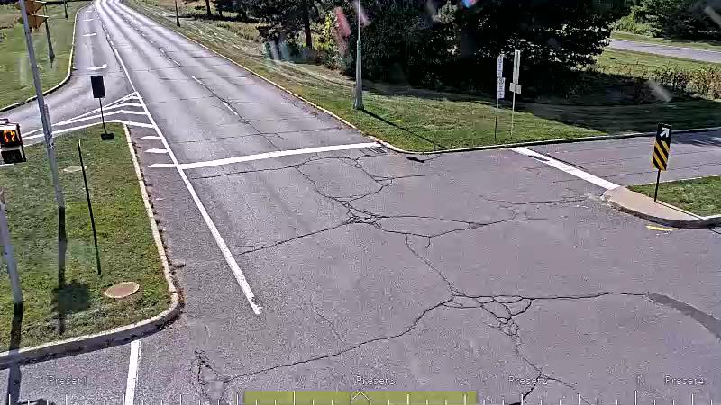 Traffic camera image at 2025-09-14 18:41:25