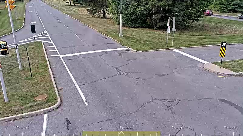 Traffic camera image at 2025-09-18 15:41:36