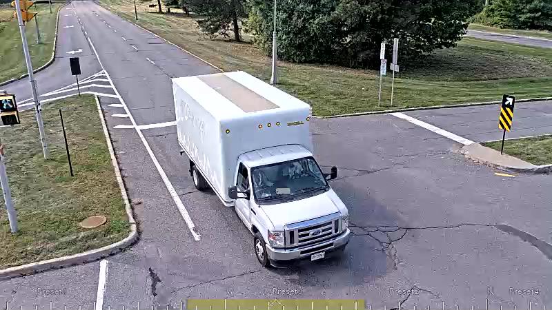 Traffic camera image at 2025-09-18 16:36:21