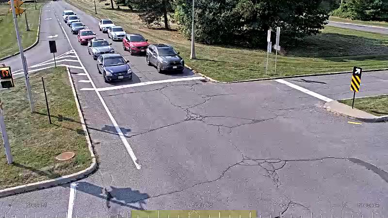 Traffic camera image at 2025-09-18 16:51:16