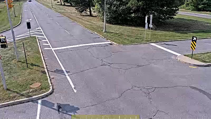 Traffic camera image at 2025-09-18 16:56:28