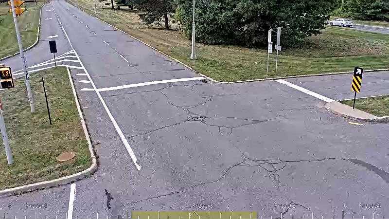 Traffic camera image at 2025-09-18 17:01:14