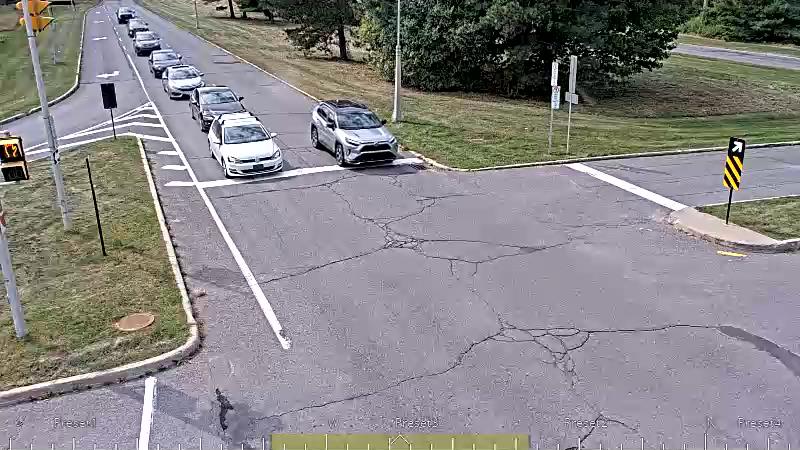 Traffic camera image at 2025-09-18 17:06:26