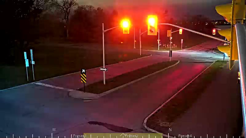 Traffic camera image at 2025-05-09 06:40:56