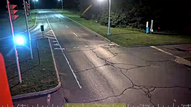 Traffic camera image at 2025-07-03 04:31:26