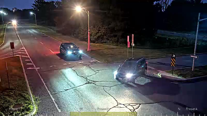 Traffic camera image at 2025-07-31 01:11:16