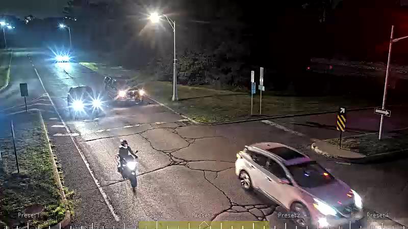 Traffic camera image at 2025-07-31 01:46:23