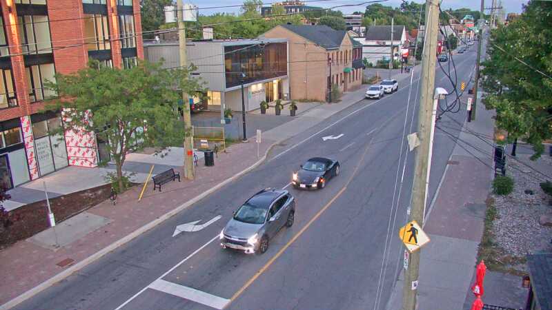 Traffic camera image at 2025-08-25 00:06:19