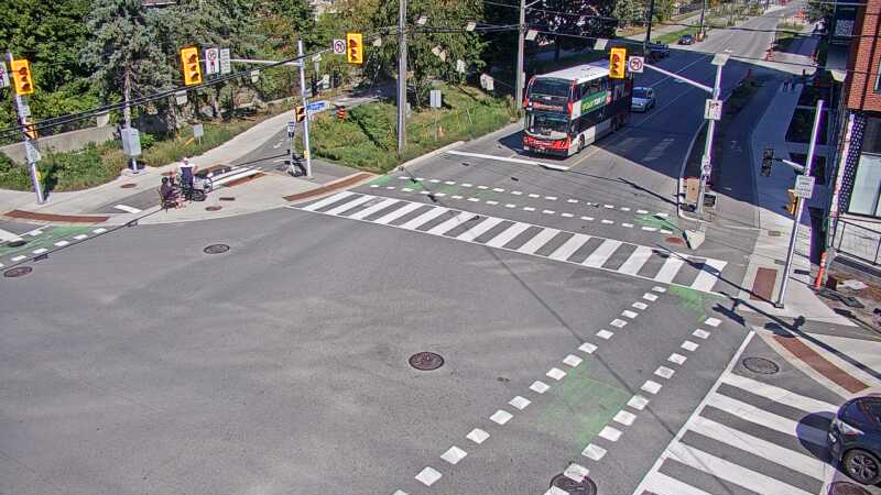 Traffic camera image at 2025-09-14 17:21:17