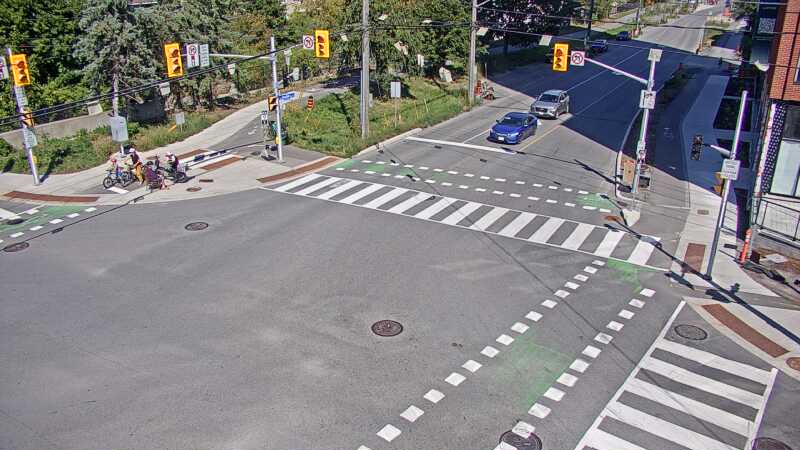 Traffic camera image at 2025-09-14 17:46:27