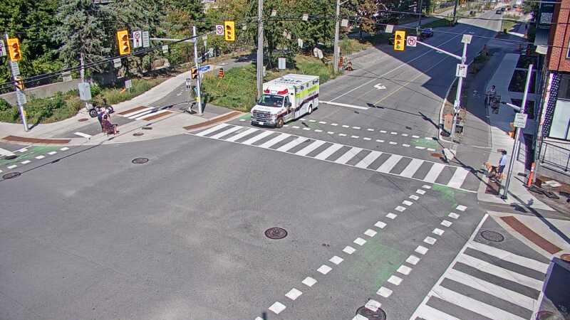 Traffic camera image at 2025-09-14 18:11:23