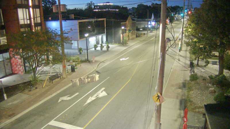 Traffic camera image at 2025-09-19 10:01:05