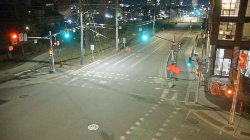 Traffic camera image at 2025-04-25 07:40:42