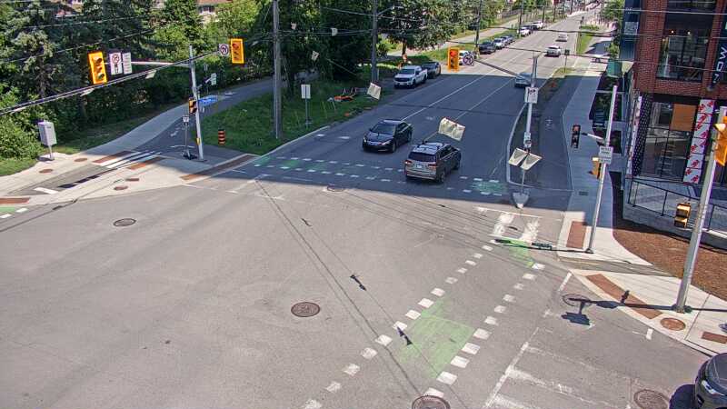 Traffic camera image at 2025-06-30 15:51:17