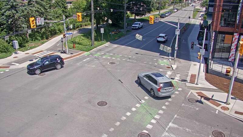 Traffic camera image at 2025-06-30 16:41:16