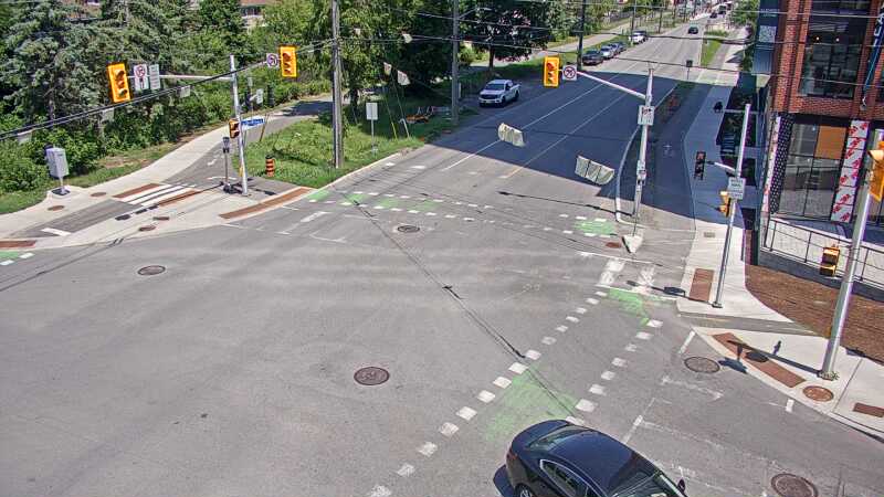 Traffic camera image at 2025-06-30 16:56:11