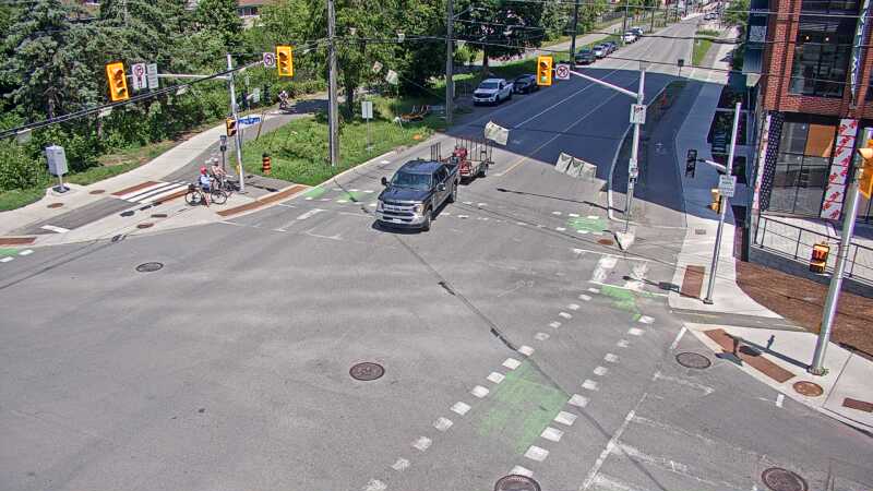 Traffic camera image at 2025-06-30 17:06:26