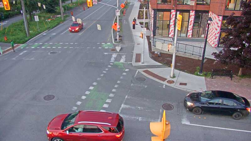 Traffic camera image at 2025-07-15 00:56:16