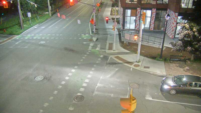 Traffic camera image at 2025-07-15 01:41:12
