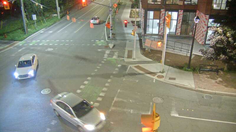 Traffic camera image at 2025-07-15 01:51:07
