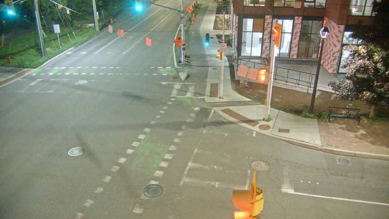 Traffic camera image at 2025-07-15 02:16:20
