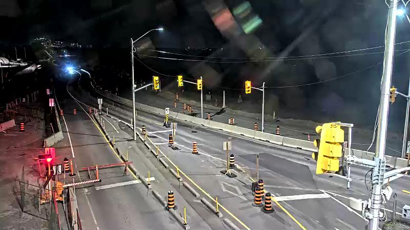 Traffic camera image at 2025-08-25 02:41:11
