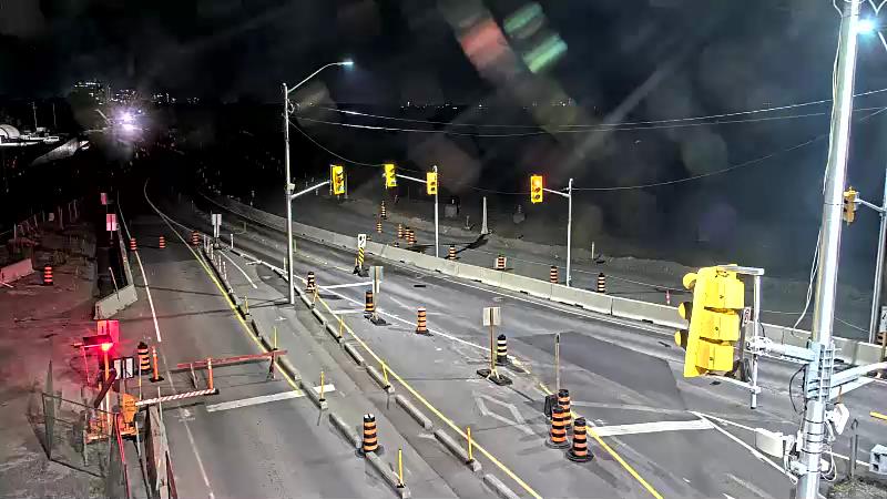 Traffic camera image at 2025-08-25 02:51:15