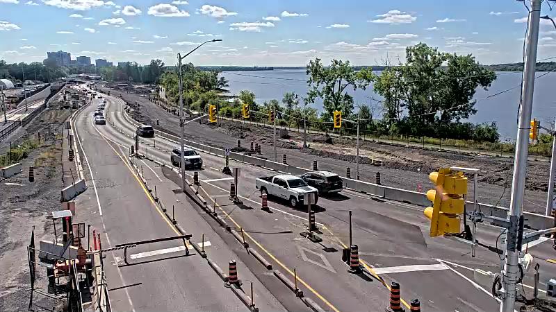 Traffic camera image at 2025-09-14 18:41:26