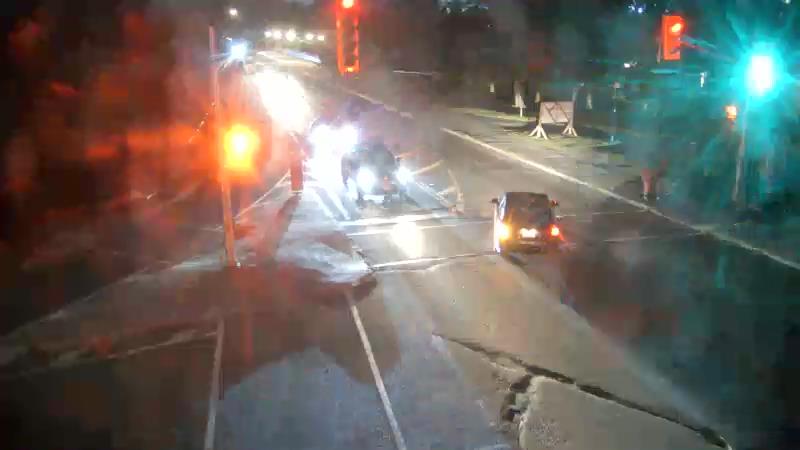 Traffic camera image at 2025-08-04 01:21:08