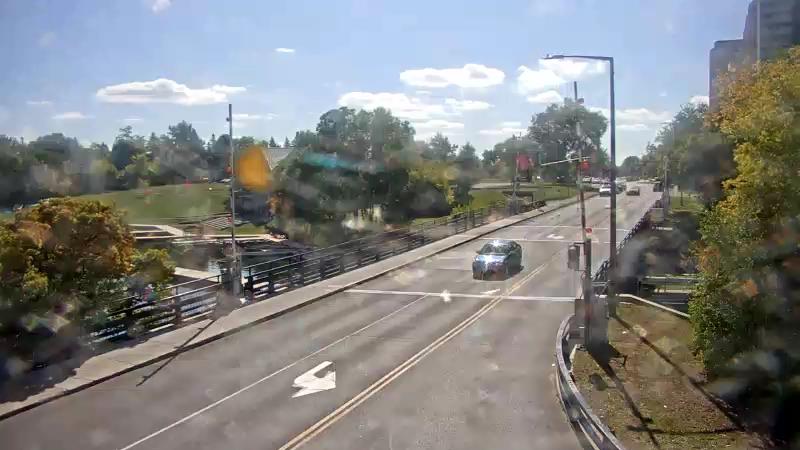 Traffic camera image at 2025-09-14 18:31:24
