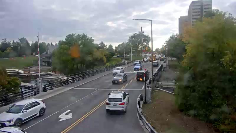 Traffic camera image at 2025-09-18 20:41:23