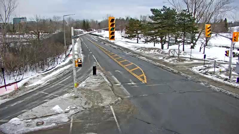 Traffic camera image at 2025-03-09 12:40:55