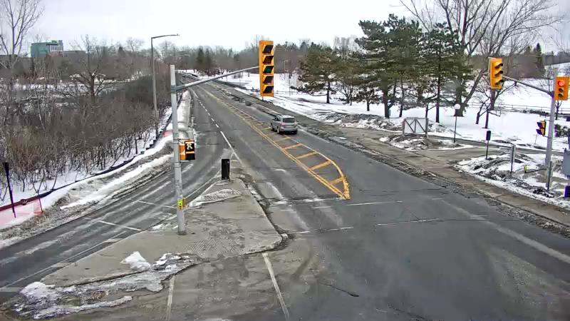 Traffic camera image at 2025-03-09 14:11:02